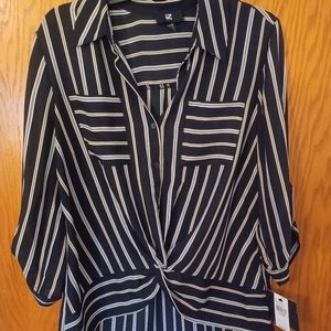 iZ Byer black & tan striped size L blouse